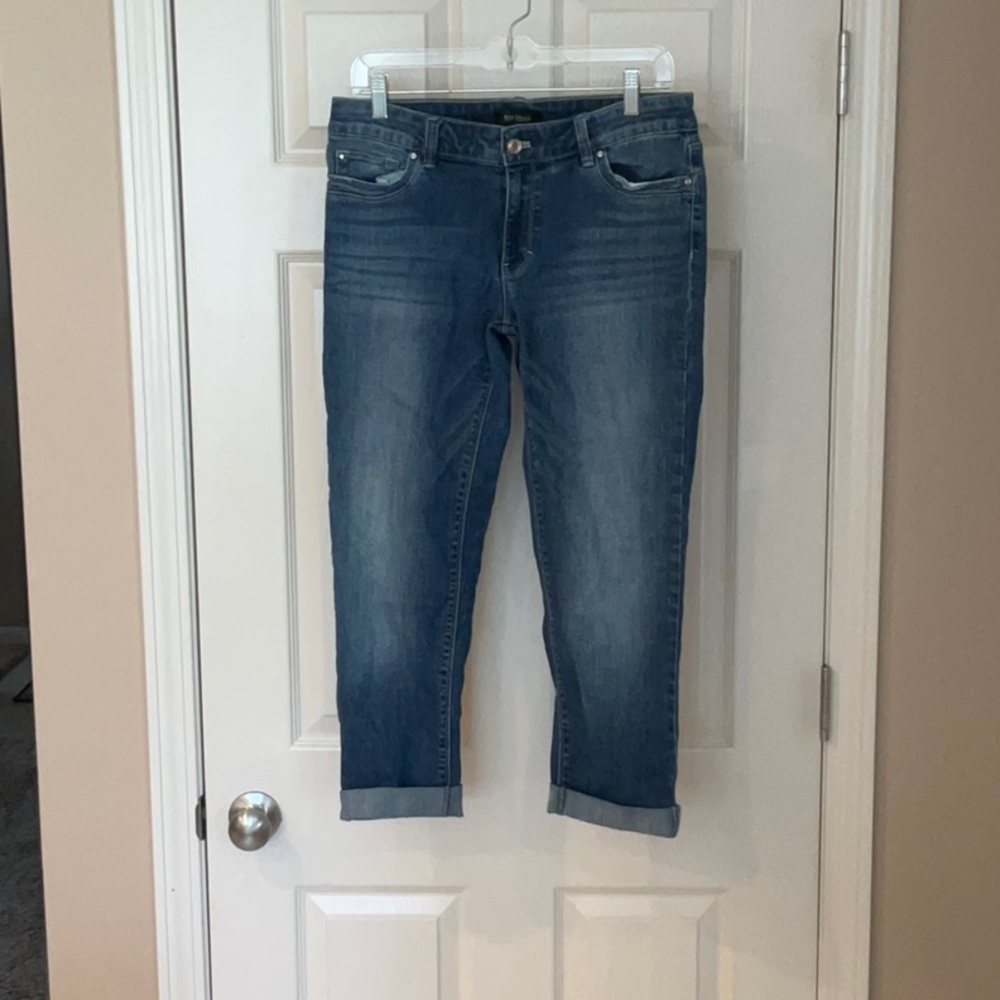 White House Black Market slim crop denim crop jeans